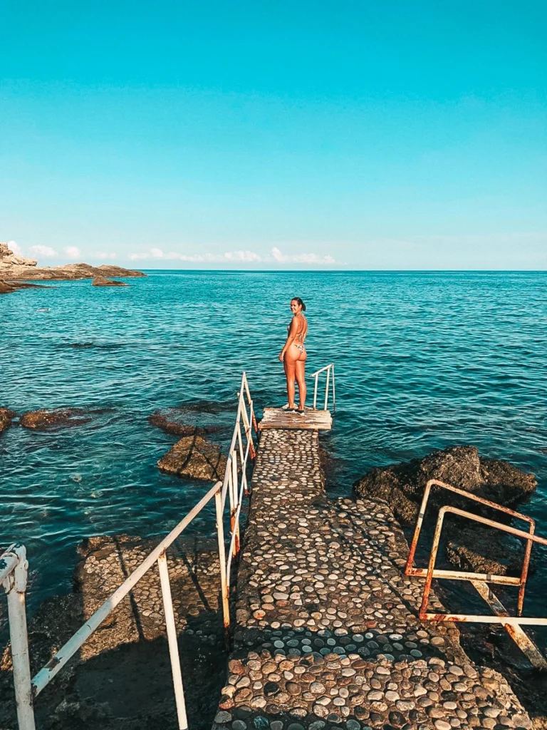 Kallithea Springs Rhodos | Strandmeisje